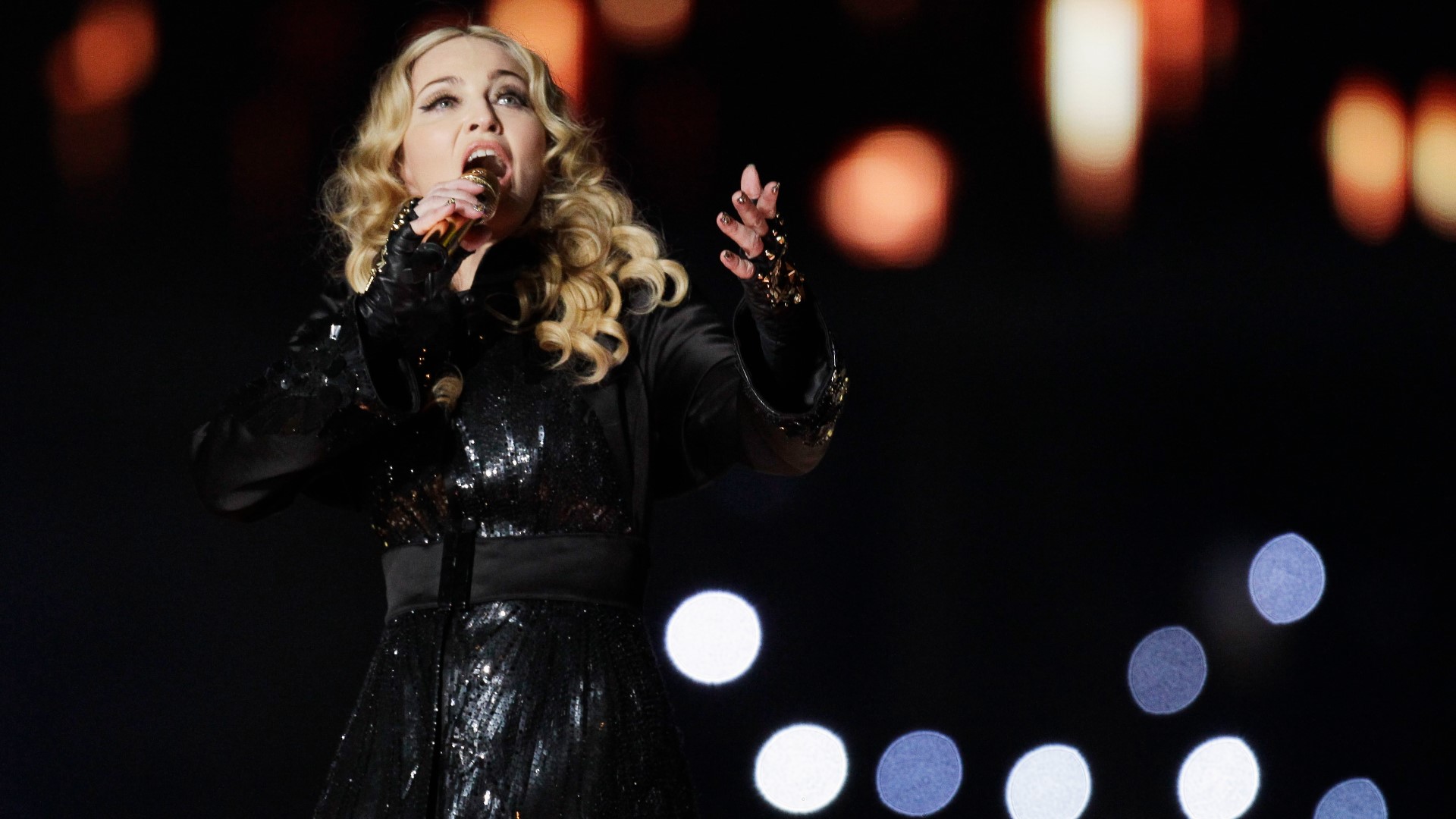 Madonna is bringing her new concert to Footprint Center this July ...