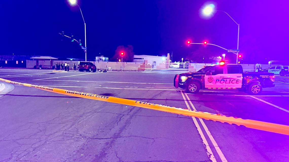 Motorcyclist dies in Mesa crash