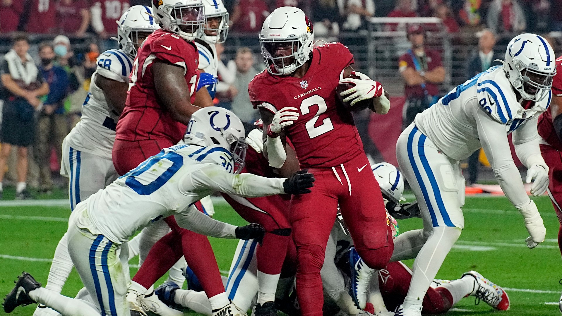 La Navidad llegó tarde para los Cardinals el domingo al asegurar un lugar en los playoffs de la NFL, gracias a la derrota de los Minnesota Vikings.