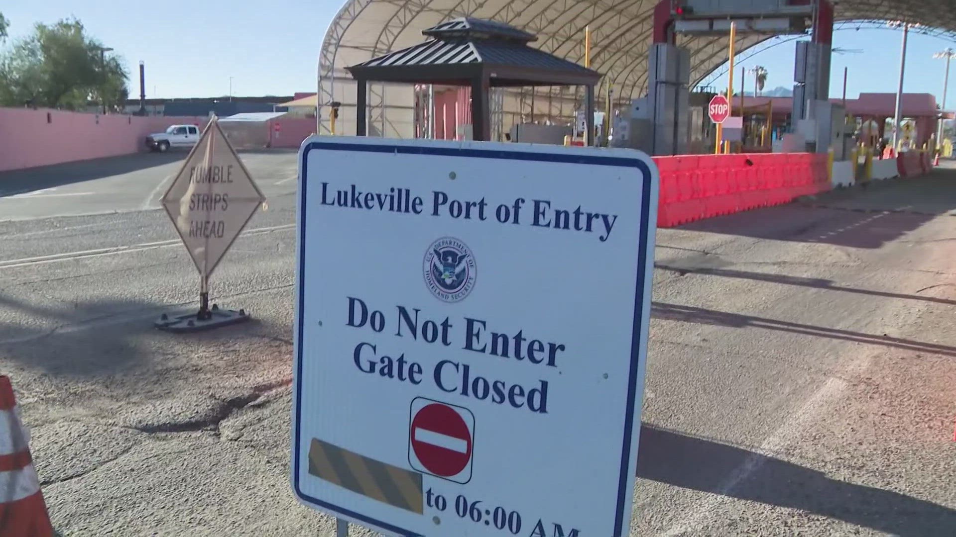 Passage through the Lukeville Port of Entry is the most popular route to Rocky Point.