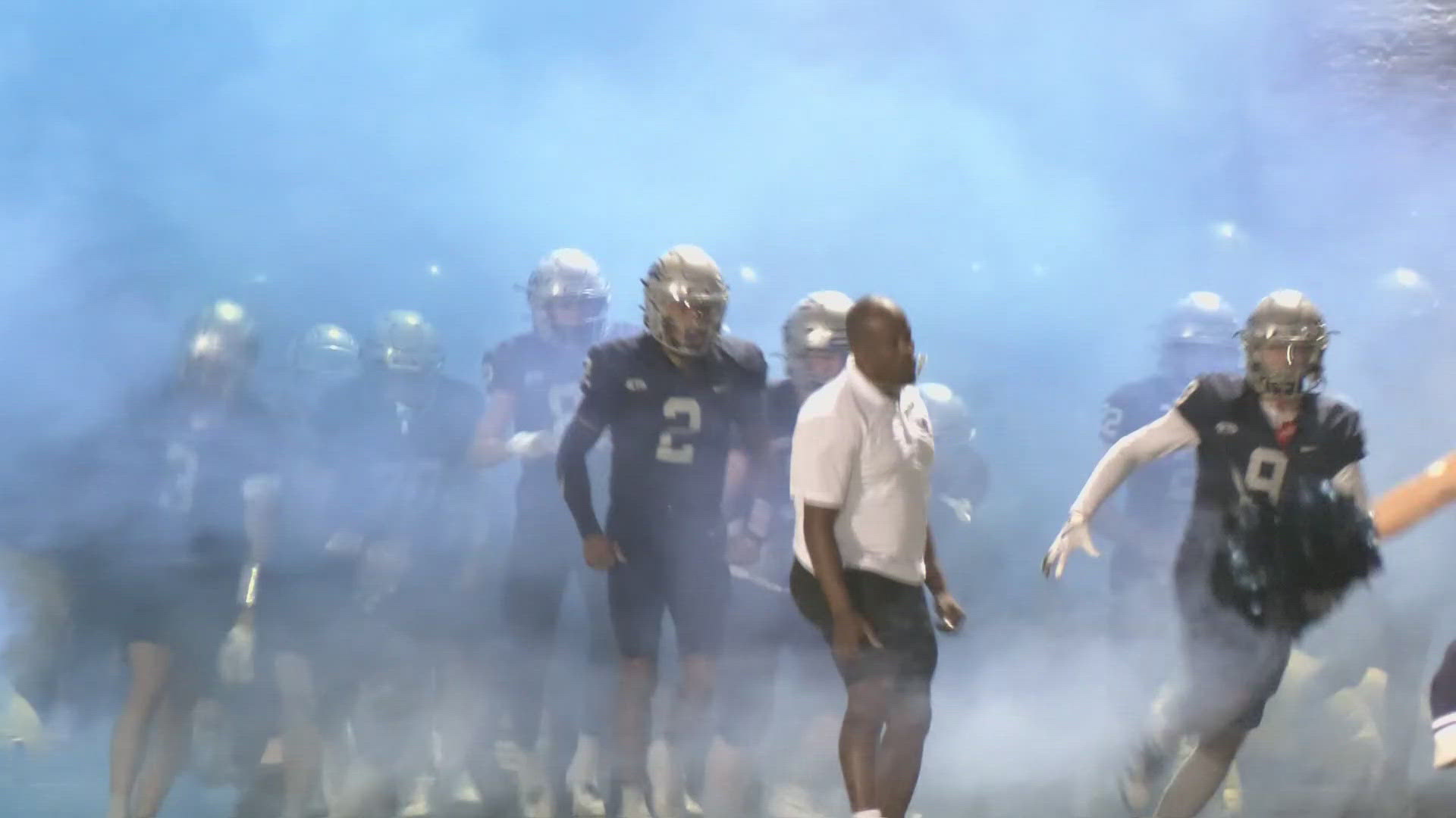 Undefeated Cactus Shadows marked their first loss of the season in their game against Higley.