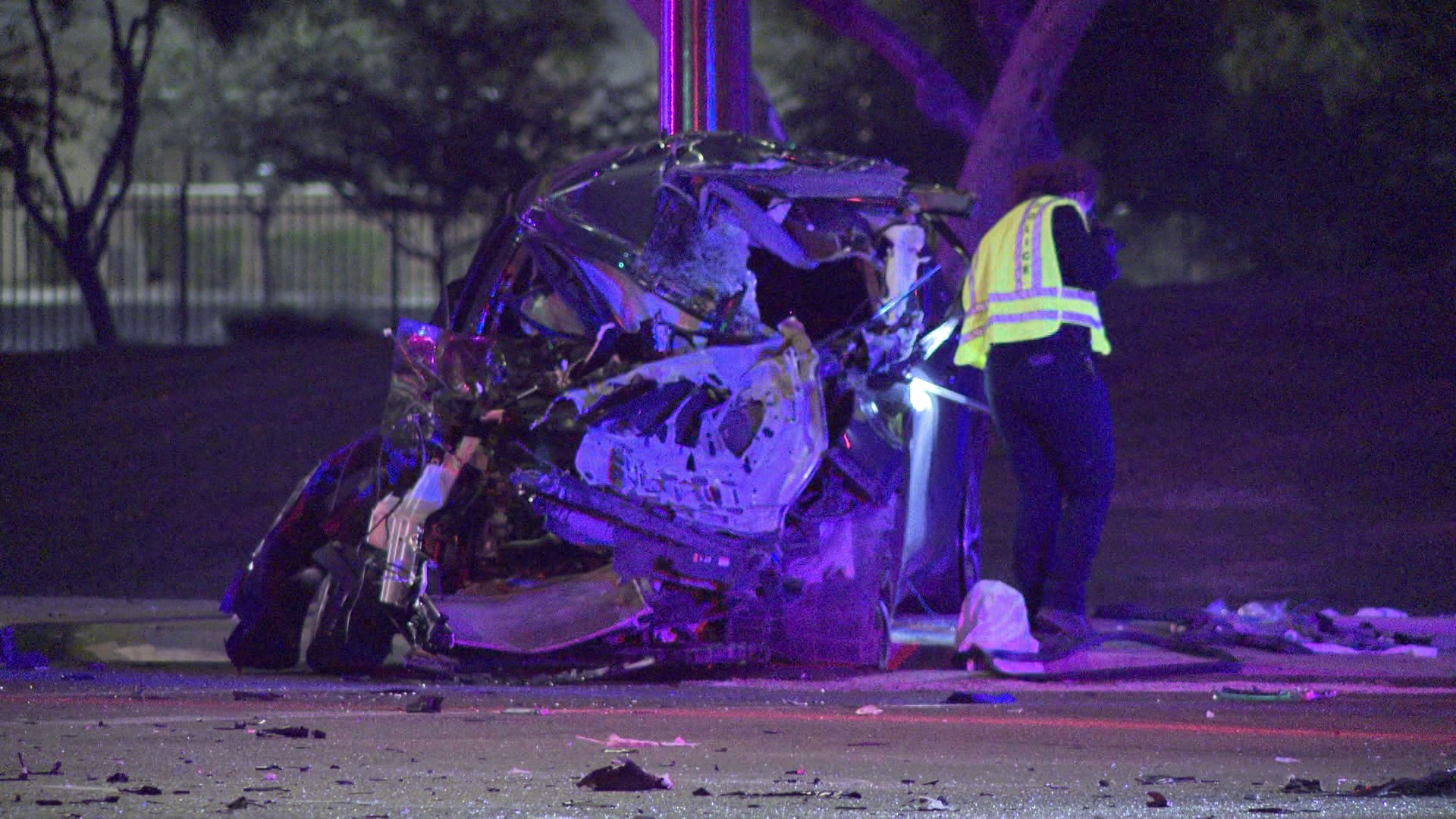 At least one person seriously injured after crash in Chandler | 12news.com
