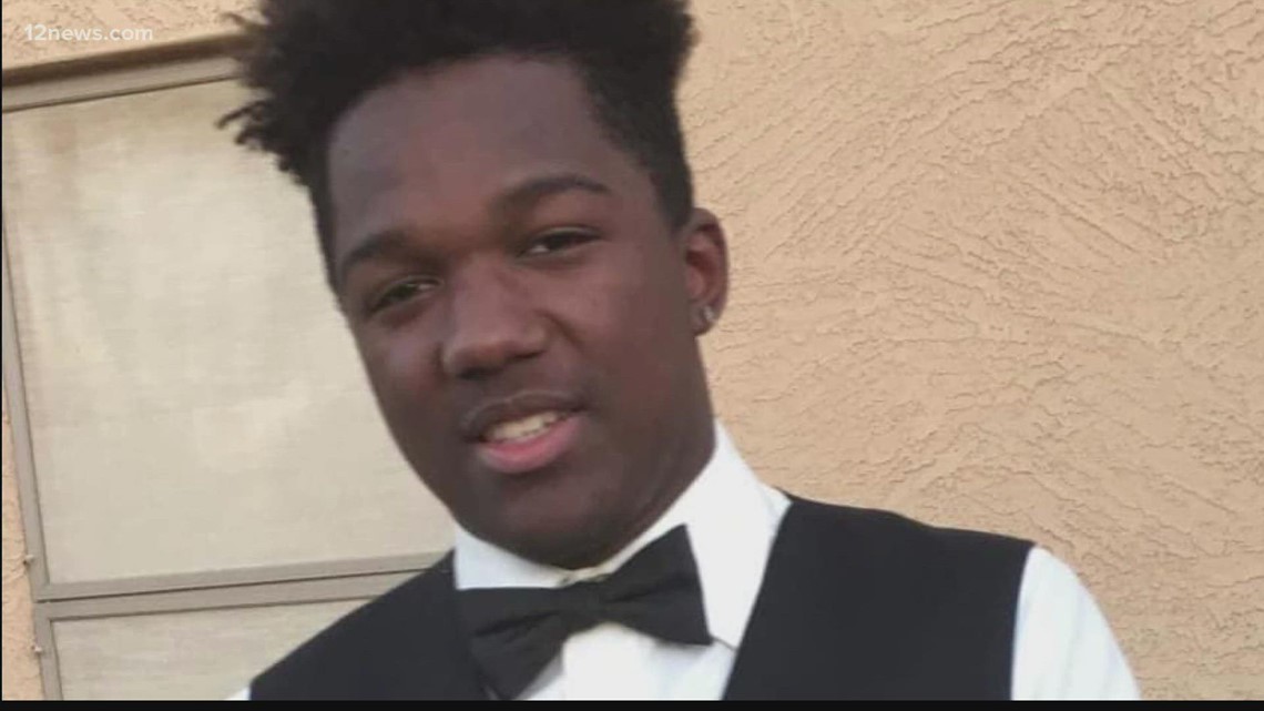 Arizona family suing Snapchat after boy dies of fentanyl overdose - Vimarsana News