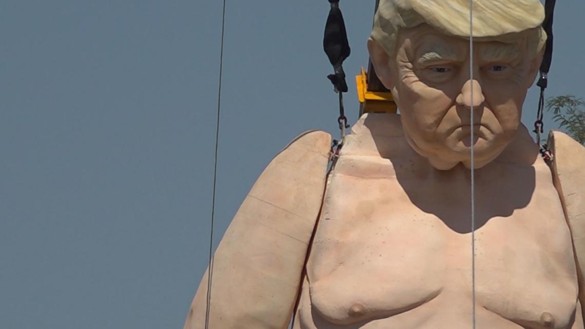 Naked statue of former President Trump seen in Phoenix