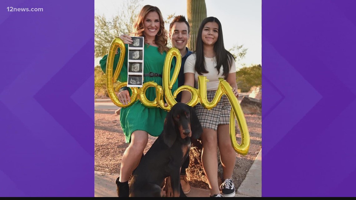 12 News' Lindsay Riley is expecting a baby!