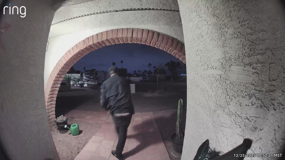 Porch pirates caught on camera stealing packages from Phoenix home on ...