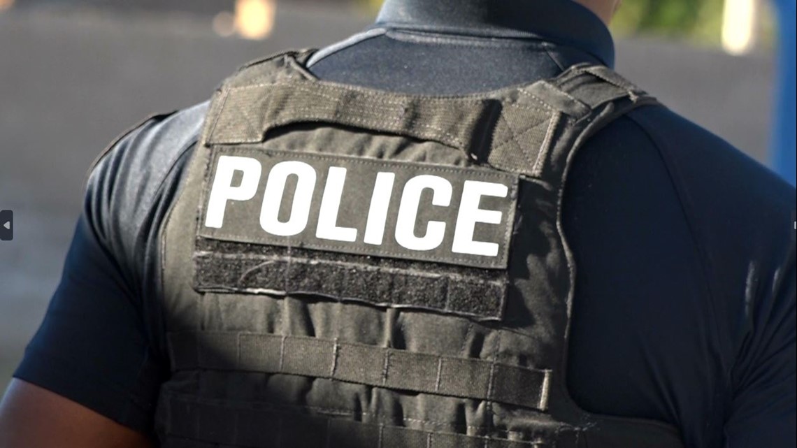 Surprise school using school safety officers - Vimarsana News