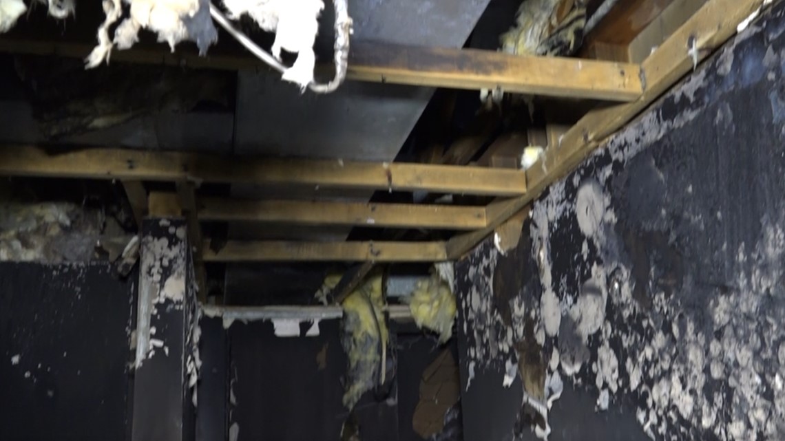 Family in Ahwatukee loses everything in house fire - Vimarsana News