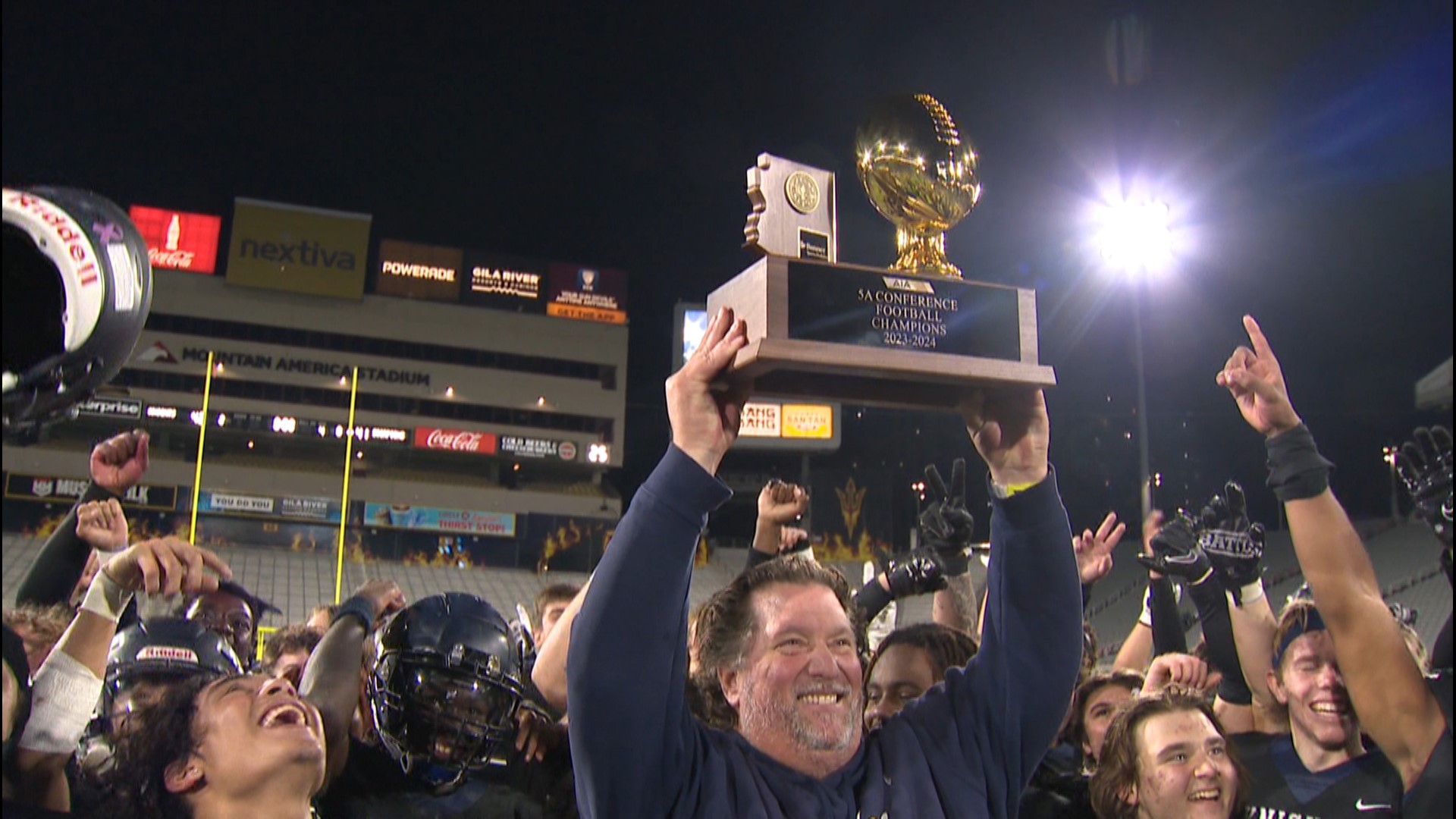 Higley won their 2nd straight 5A state title after holding off a comeback attempt from Desert Edge. Here are the highlights!