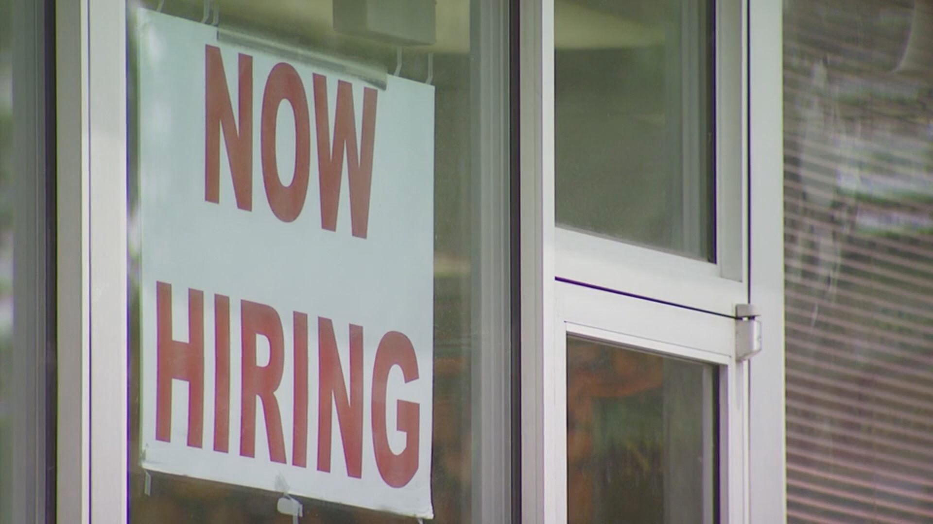 Money Saving Monday: Job ‘ghosting’ is costing applicants time and money More than half of job seekers say they’ve been ghosted by employers, and experts say the silence can carry a real financial cost.