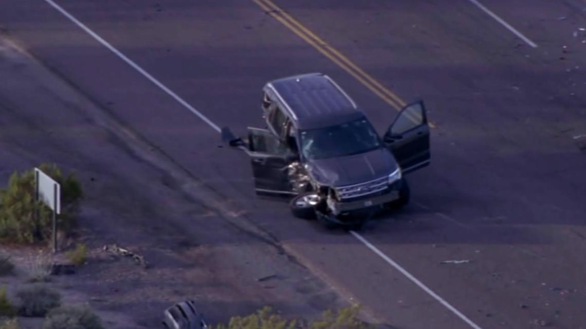 1 person taken to hospital after Scottsdale car crash, officials say