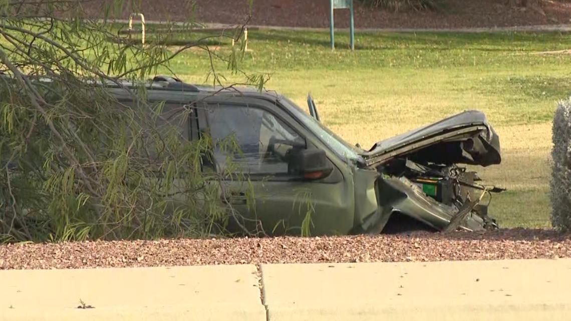Man dead after crashing vehicle into tree, Avondale PD says | 12news.com