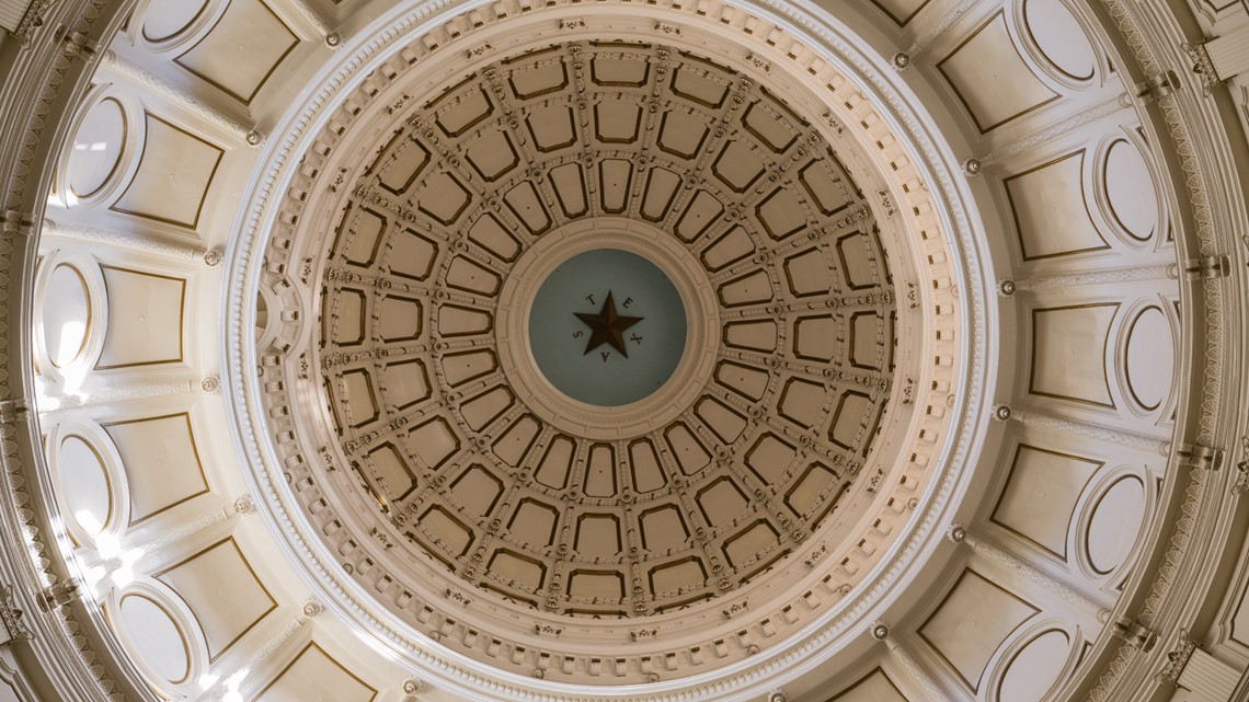 Badan Pendidikan Texas mempertimbangkan saat RUU Senat 3 mulai berlaku