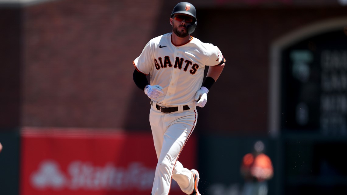 San Francisco Giants acquire All-Star 3B Kris Bryant from Chicago