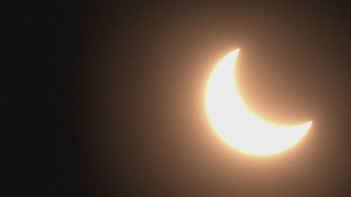 Where and when to see solar eclipse, meteor showers in Arizona