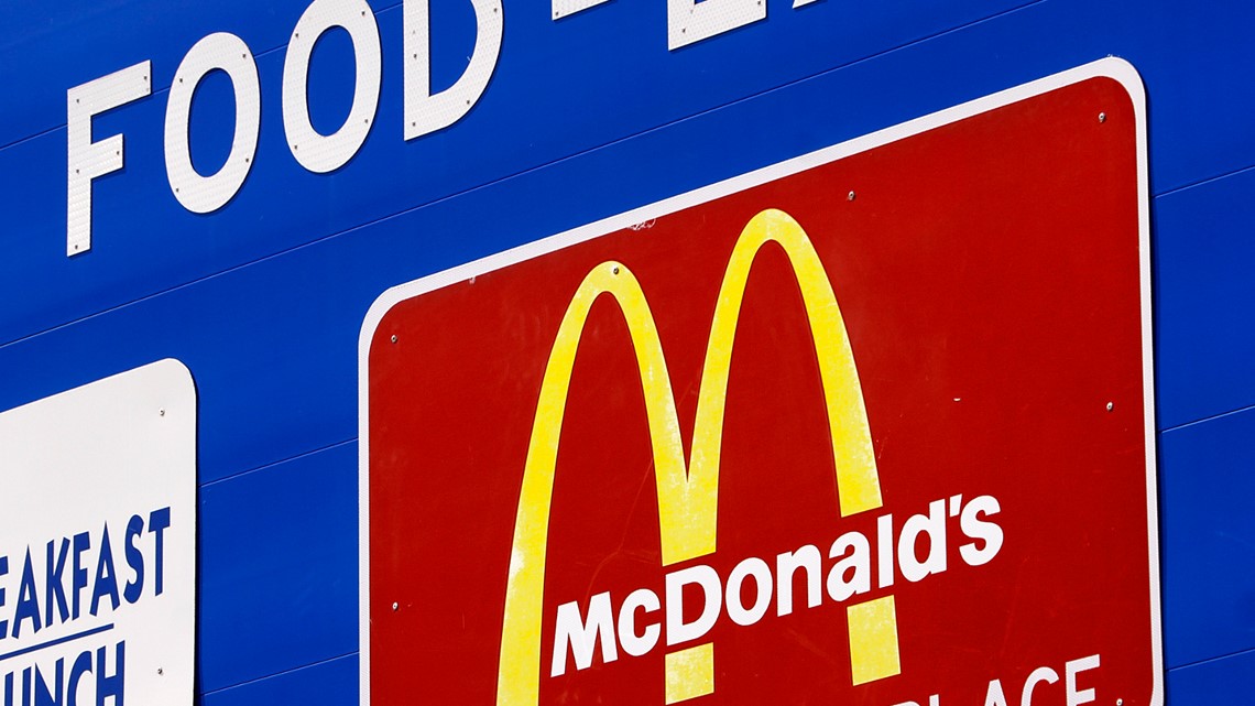 Los empleados de un restaurante McDonald’s en el condado Yuma memulihkan 8,000 dengan gaji besar
