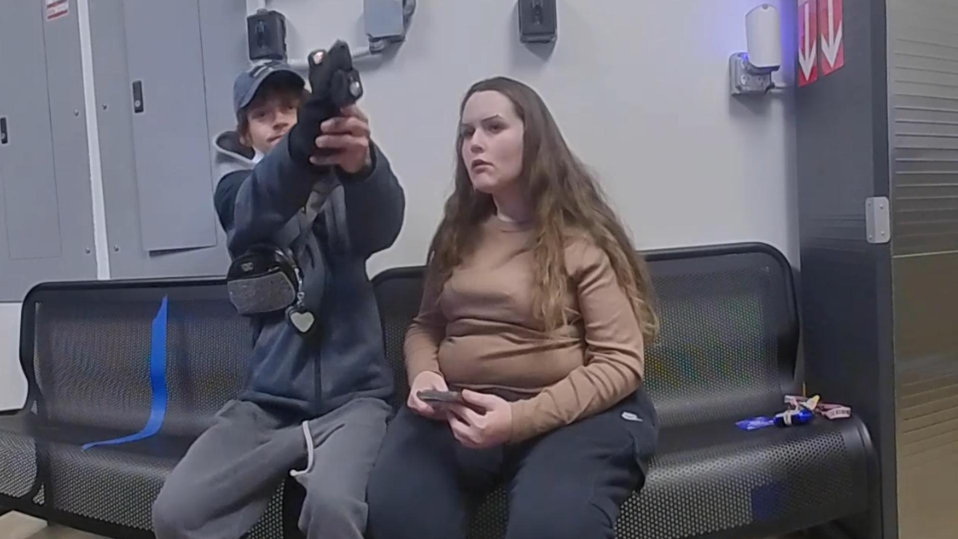 WATCH: Suspect points gun at police officer during Walmart shoplifting ...