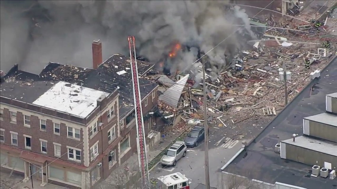 Chocolate factory explosion in West Reading, Pennsylvania 2 dead