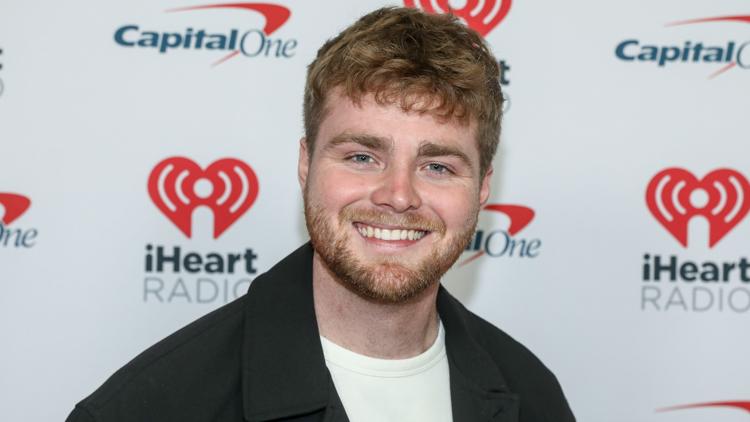 Ordinary Singer Grammy-nominated 'Ordinary' singer Alex Warren coming to Phoenix ...