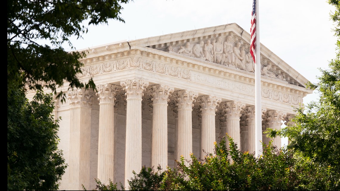 Hari ini dalam sejarah: Mahkamah Agung AS menetapkan Hak Miranda